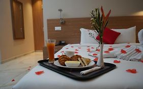 Hotel Astral